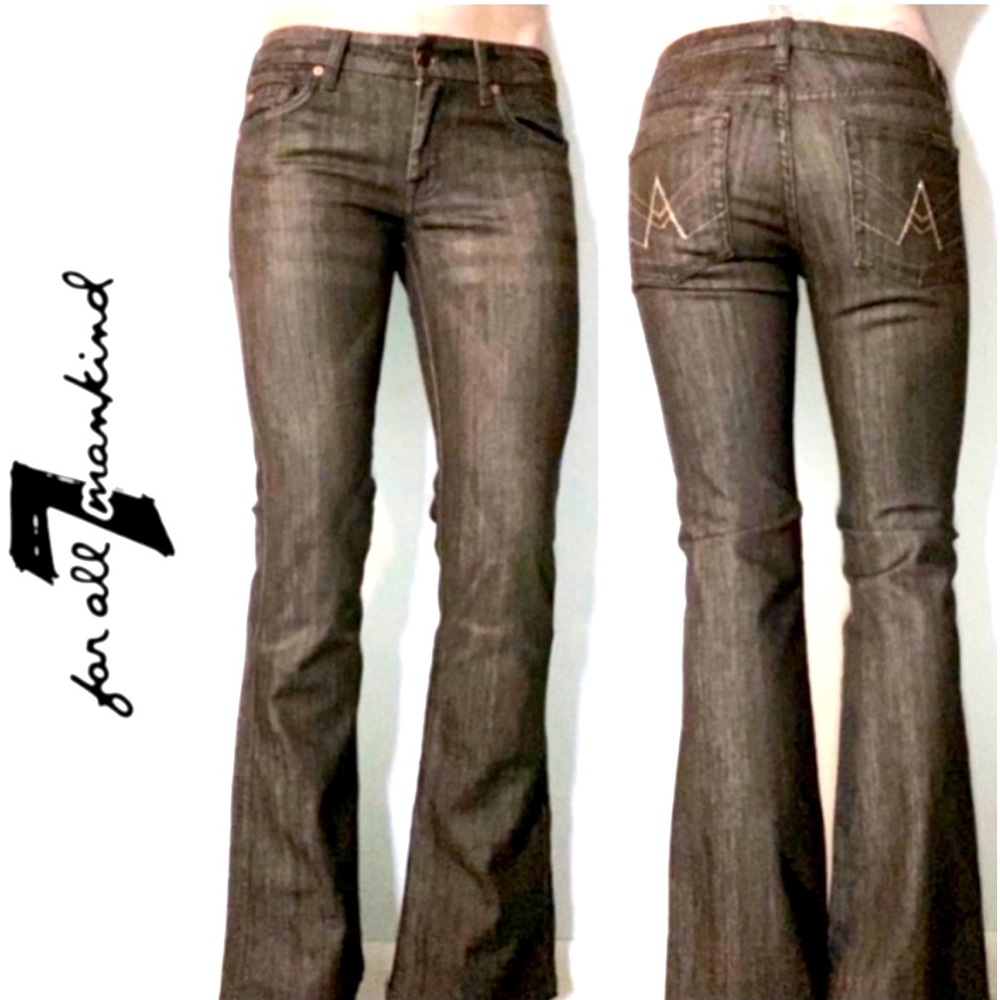 🌻LIKE NEW Women's 7FAM Brown flared Crystal A Pocket jeans